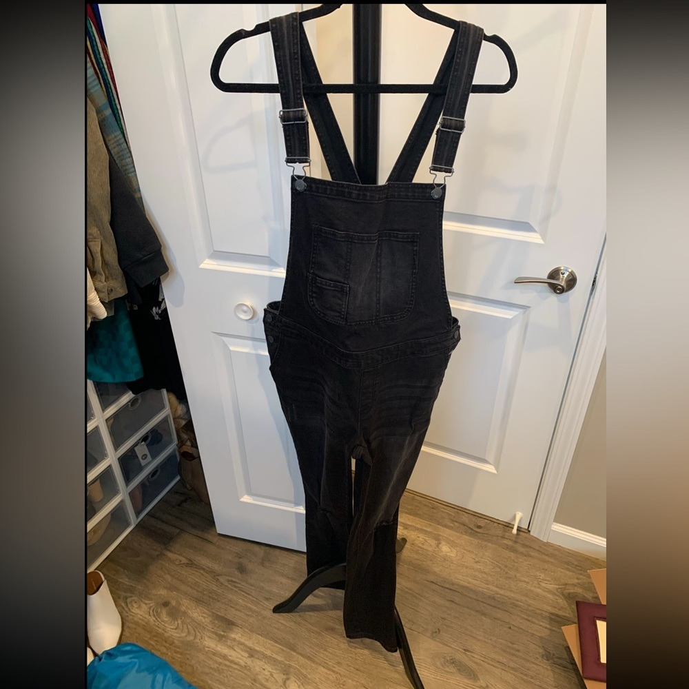 Women’s bootcut black overalls